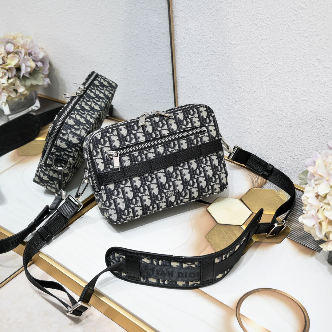 New Men's Postman Bag Double Zipper Camera Bag Retro Cowhide Jacquard Embroidery Shoulder Bag Crossbody Bag Messenger Bag