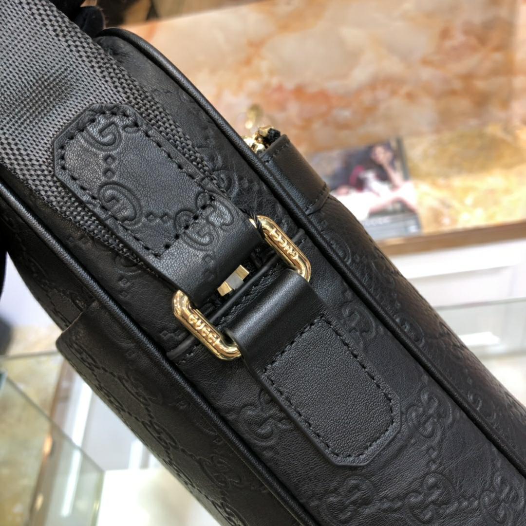European and American high-quality new fashion trend light luxury GG men's versatile top of the line cowhide leather crossbody single shoulder hand-held mailman bag