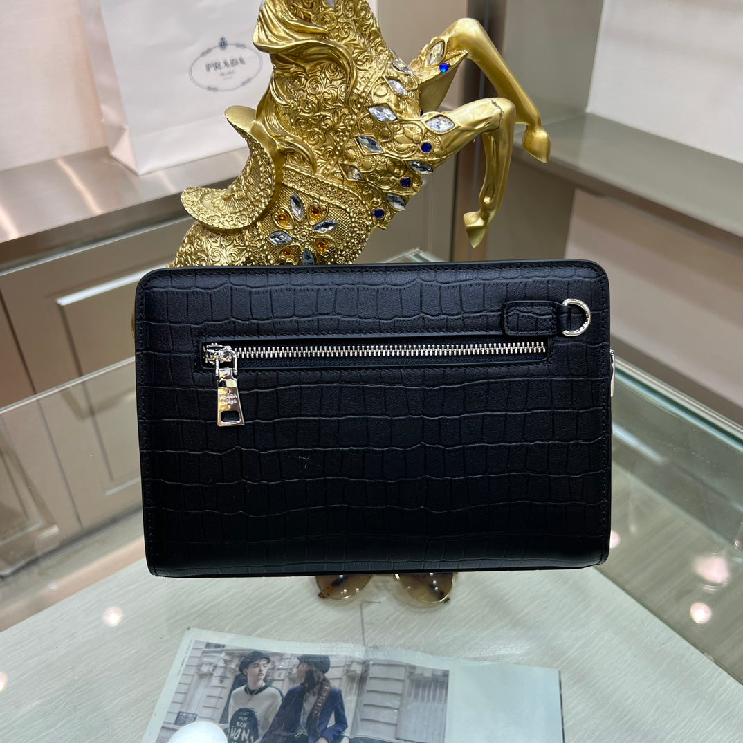 European and American high-quality new casual fashion business leather password lock bag crocodile pattern men's leather handbag wallet