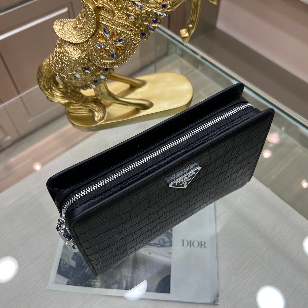 European and American high-quality new casual fashion business leather password lock bag crocodile pattern men's leather handbag wallet