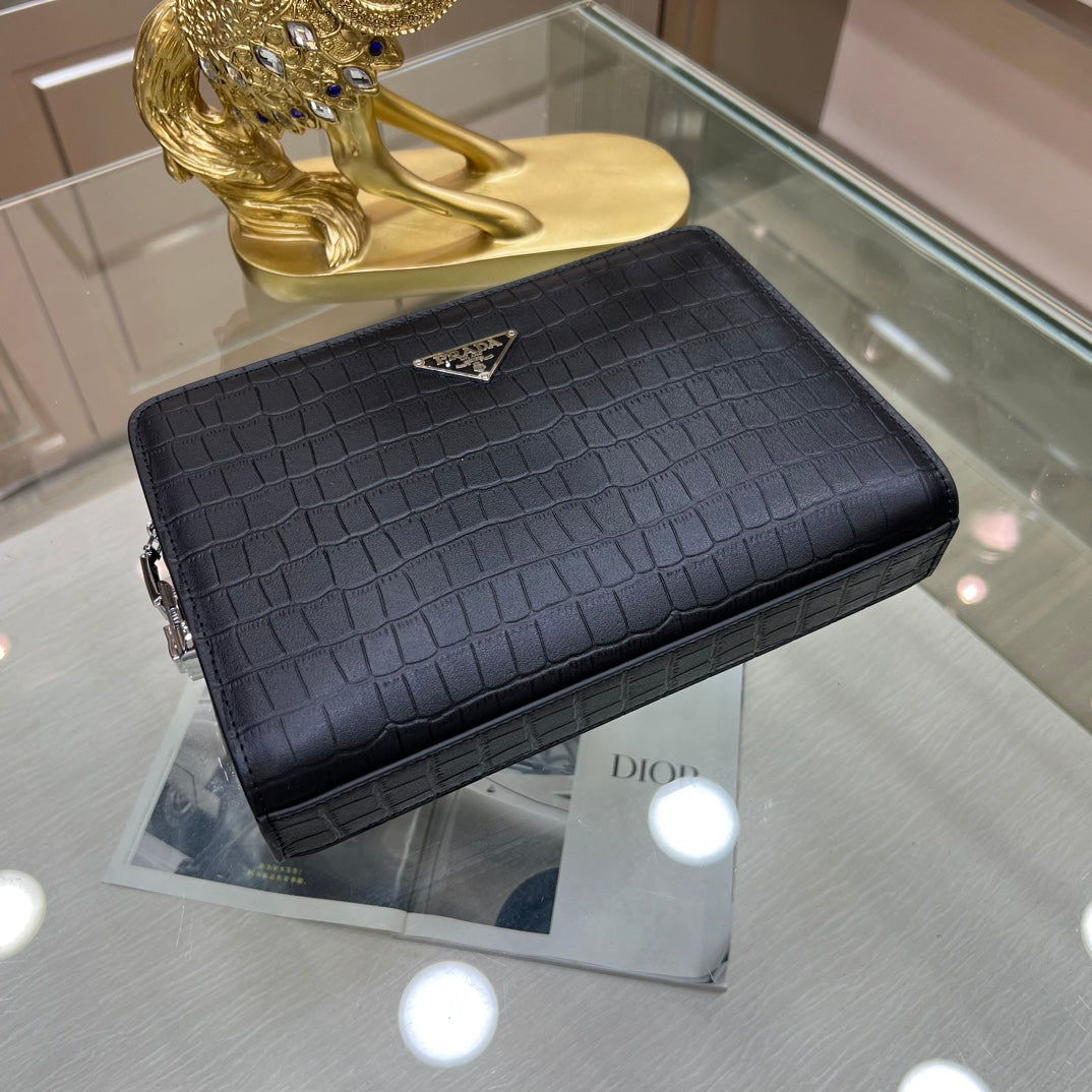 European and American high-quality new casual fashion business leather password lock bag crocodile pattern men's leather handbag wallet