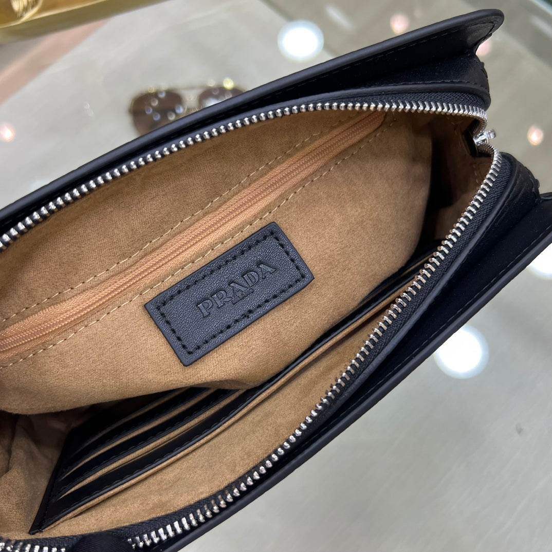 European and American high-quality new casual fashion business leather password lock bag crocodile pattern men's leather handbag wallet
