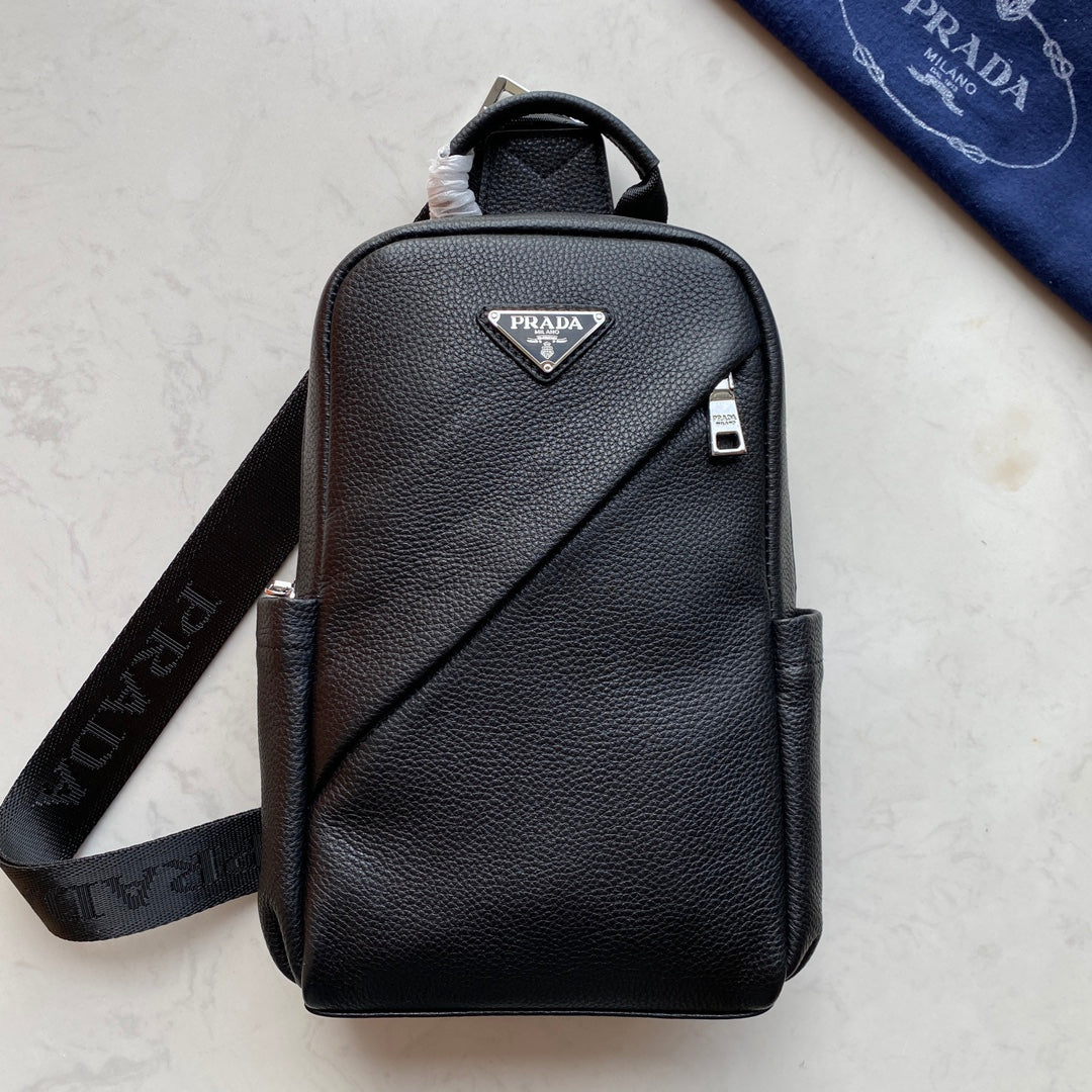 New fashion trend men's casual chest bag crossbody bag versatile single shoulder multifunctional backpack chest bag