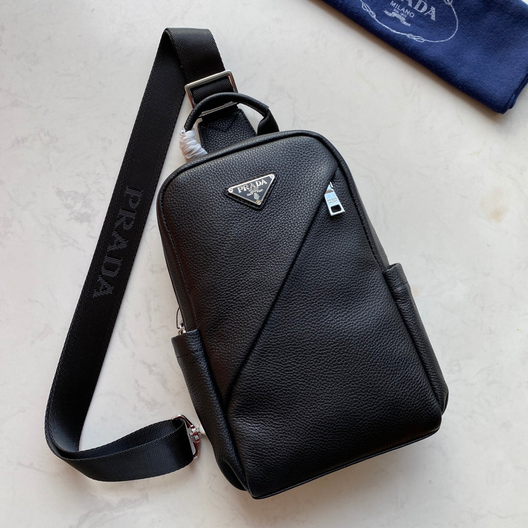 New fashion trend men's casual chest bag crossbody bag versatile single shoulder multifunctional backpack chest bag