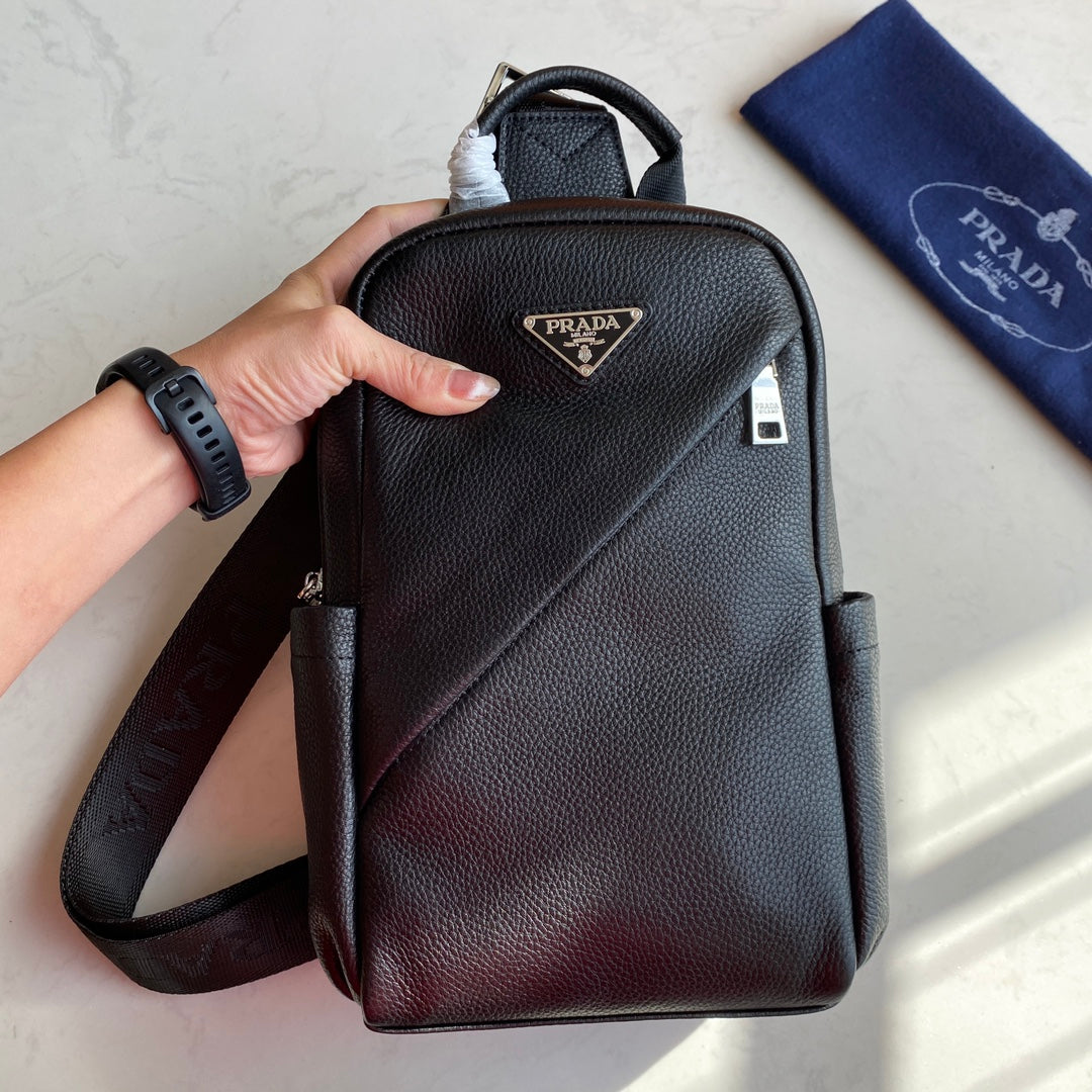 New fashion trend men's casual chest bag crossbody bag versatile single shoulder multifunctional backpack chest bag