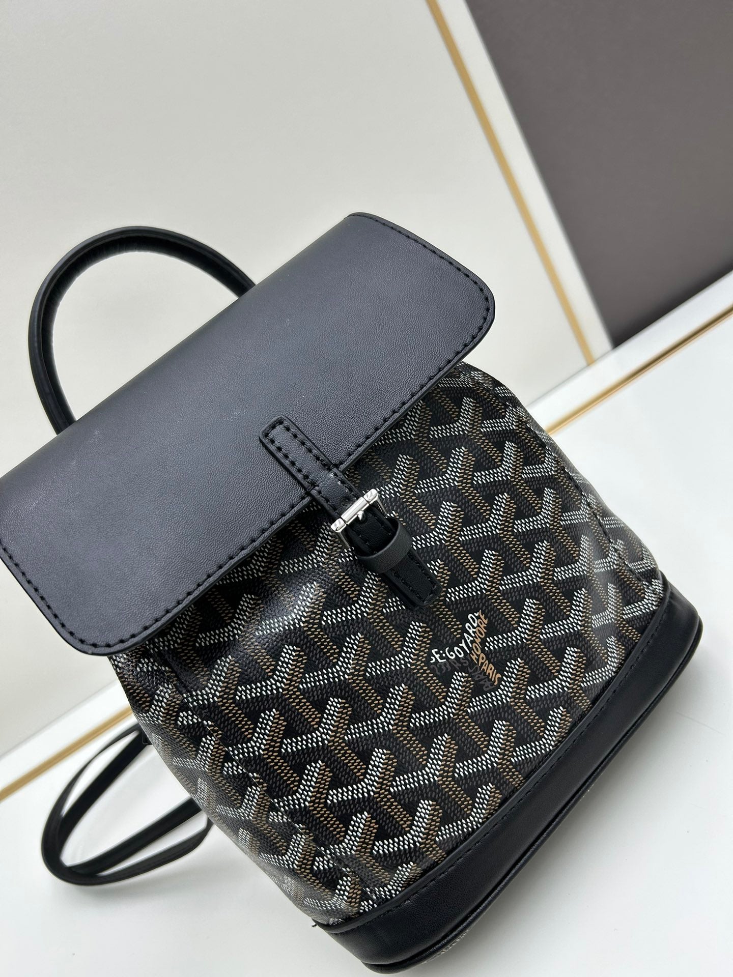 New Fashionable and Stylish Alpin Mini Women's Style Backpack with Old Flower Full Print Leather Backpack, Single Shoulder Crossbody Bag