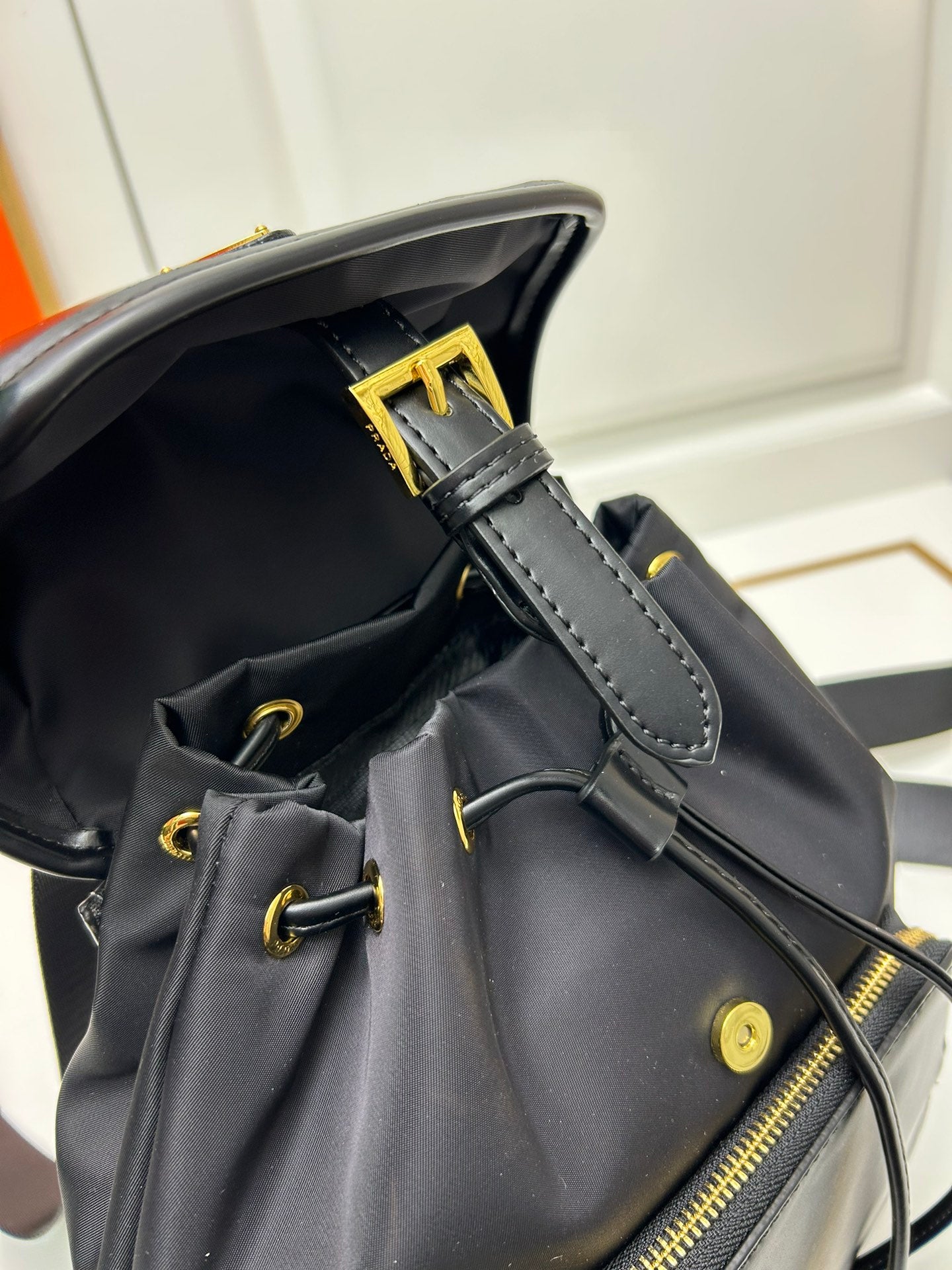New Fashion PRADA Lightweight Luxury Leisure Women's Multi functional Travel Backpack