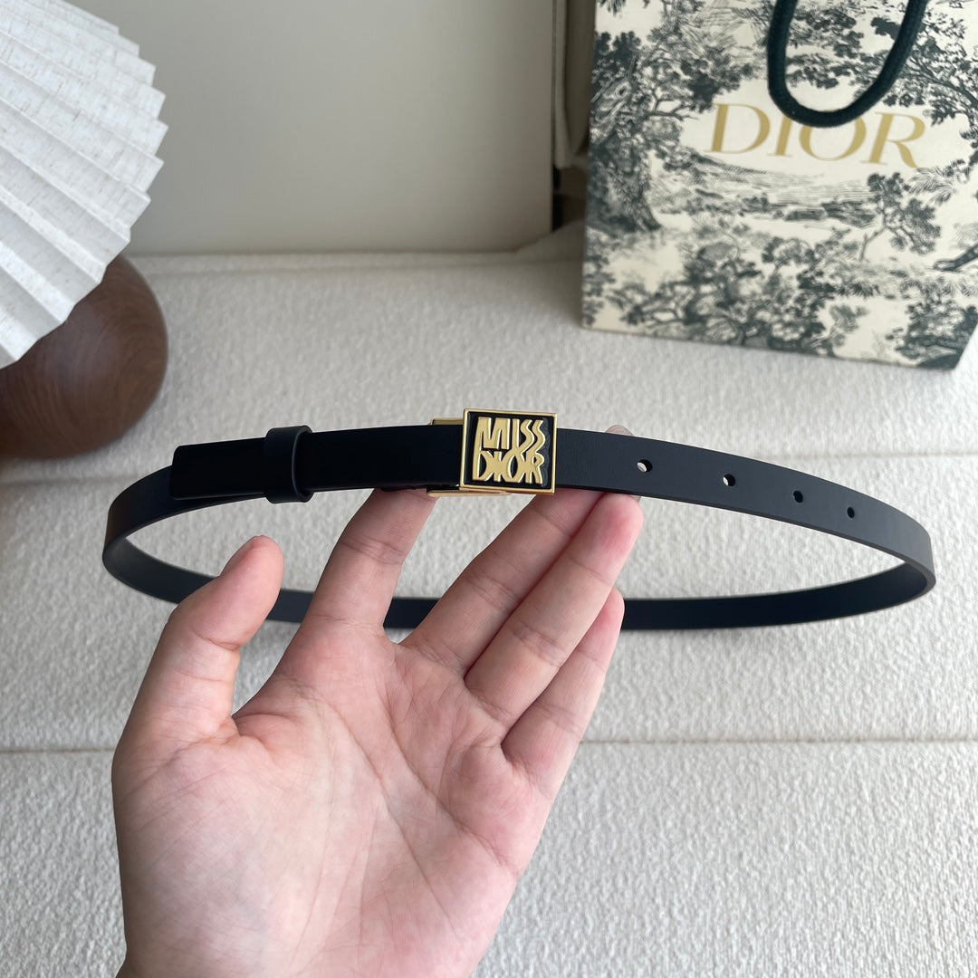New leather waist cinching slim belt paired with dress, versatile decorative belt, women's cowhide, high-end feel