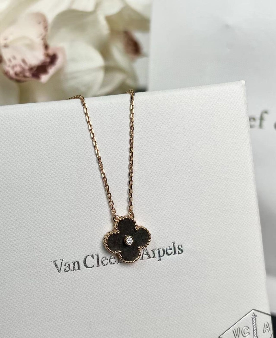 New Fashion Trends Classic Single Flower Clover 18K Gold Women's Necklace