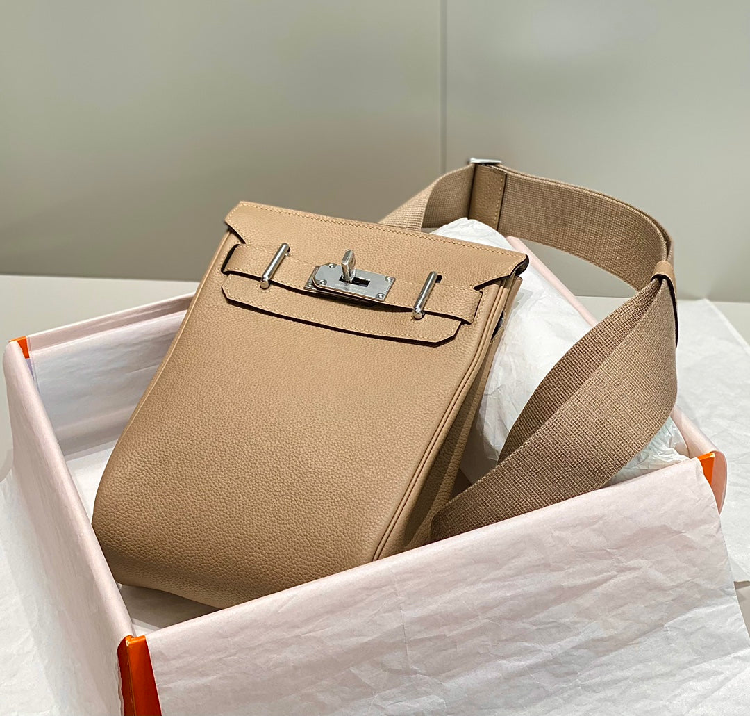 New luxury fashion Bkc Hac a dos Shoulder&Chest&Backpack