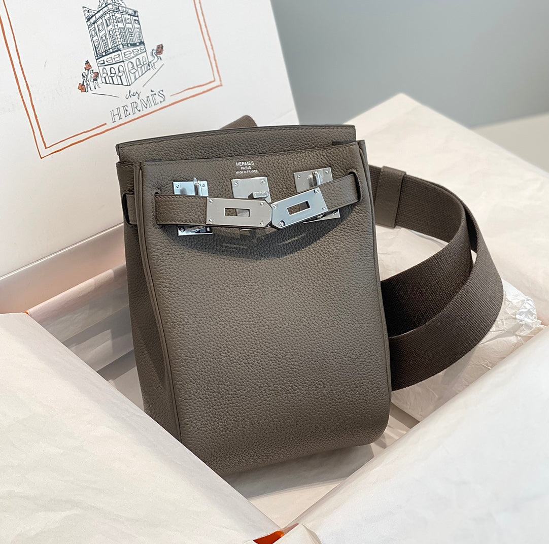 New luxury fashion Bkc Hac a dos Shoulder&Chest&Backpack