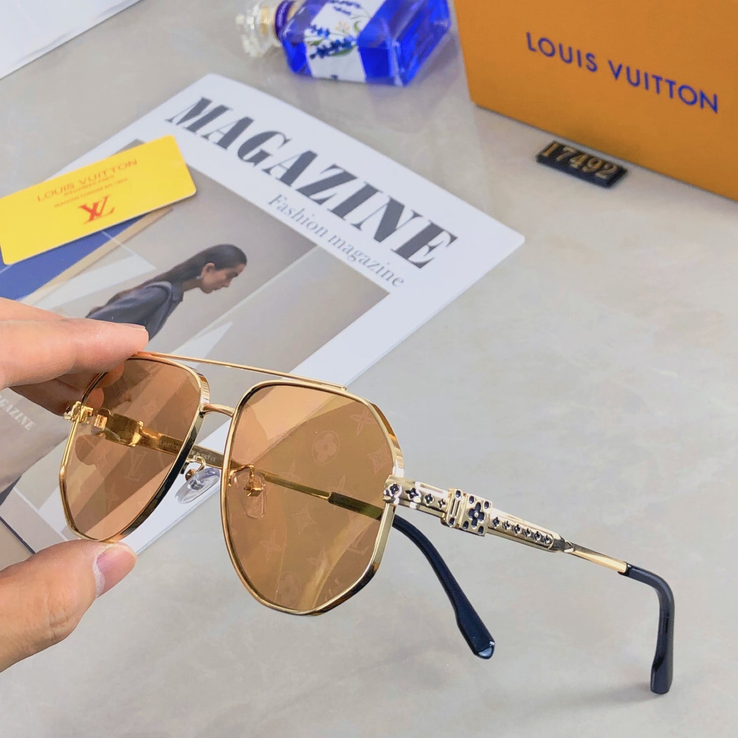 New  Large Frame Sunglasses with Double Beam UV Protection, Fashionable and Versatile for Men and Women, Outdoor Sunglasses with Eye Protection