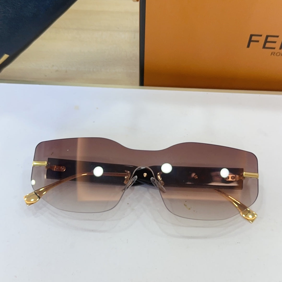 New Fashion Trend Light Luxury Sunglasses