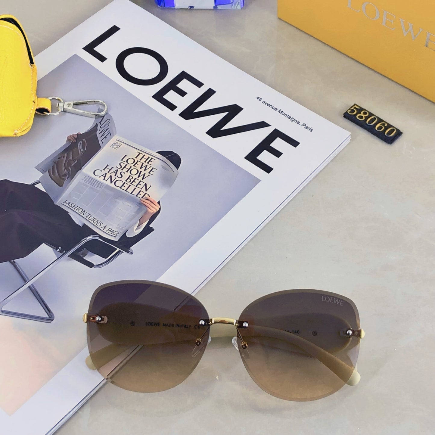 New Loewe premium brown cut sunglasses for female actors with elegant temperament, square UV resistant sunglasses, fashionable