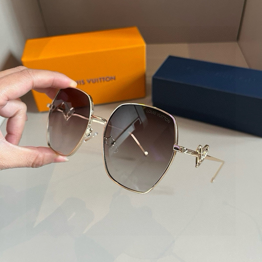 New  sunglasses, sun visors, European and American fashion brand style