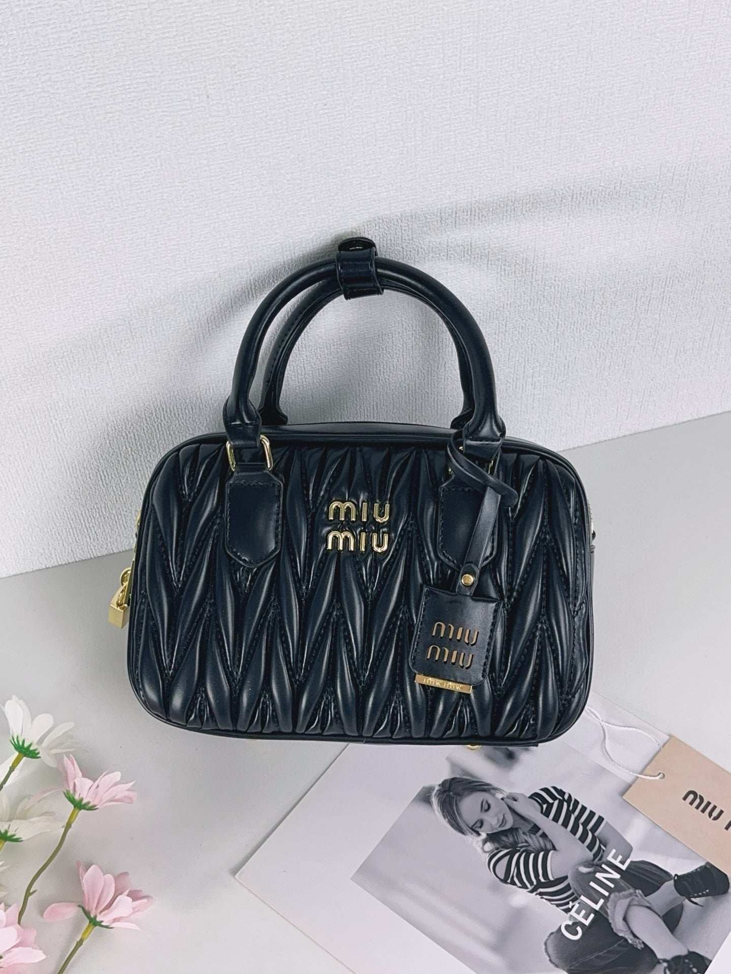 New fashionable and exquisite  handbag crossbody bag