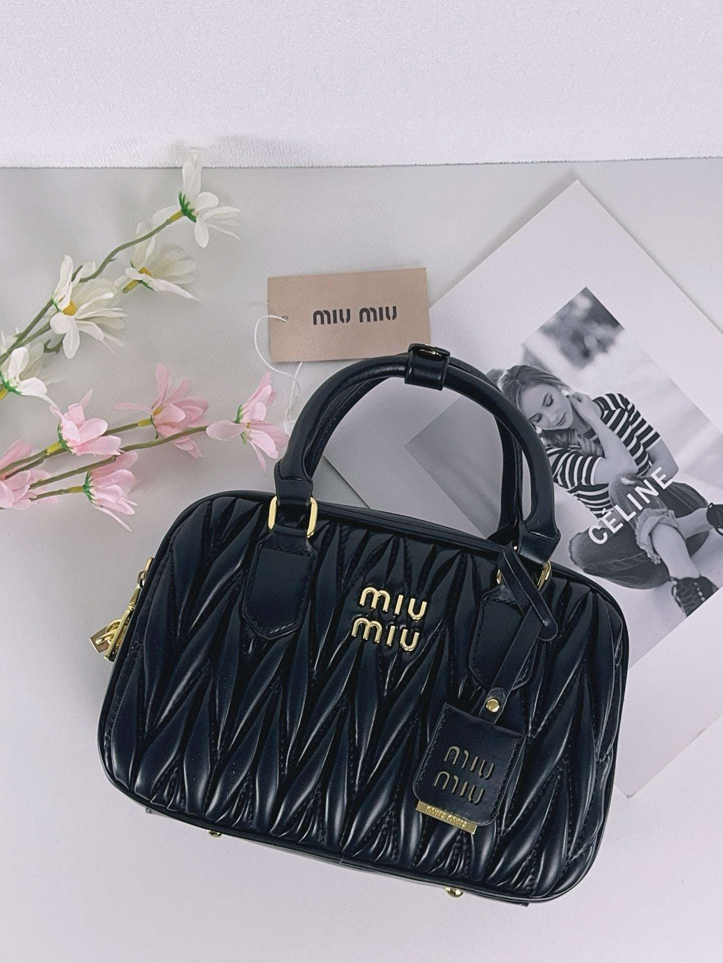 New fashionable and exquisite  handbag crossbody bag