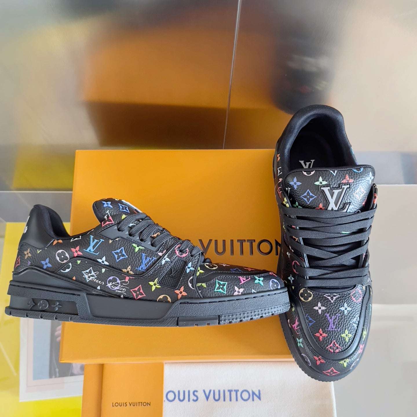 New  luxury fashion x Takashi Murakami Co branded Casual Sports Shoes Skateboarding Shoes