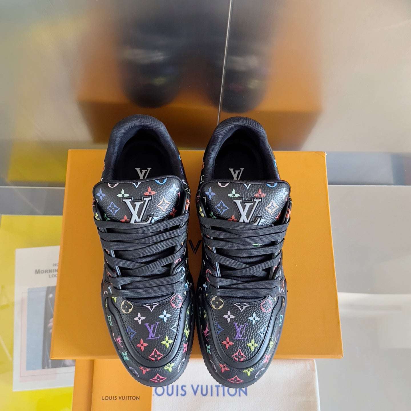 New  luxury fashion x Takashi Murakami Co branded Casual Sports Shoes Skateboarding Shoes