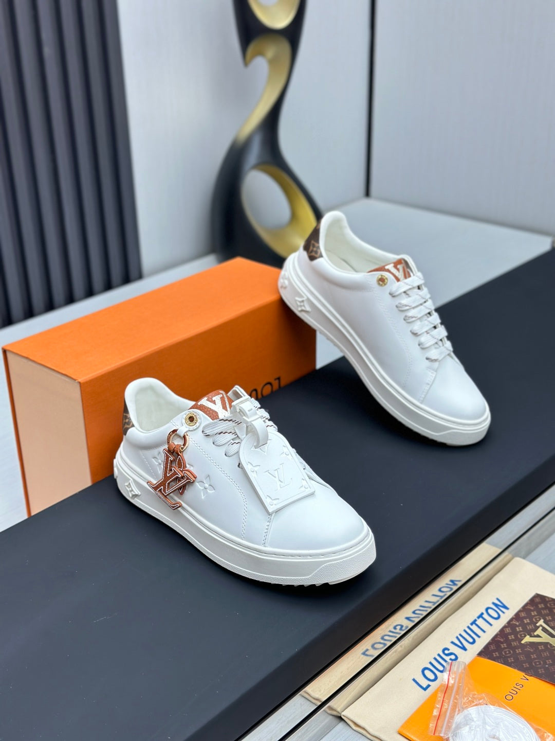 New luxury fashion BEVERLY HILLS Sneakers