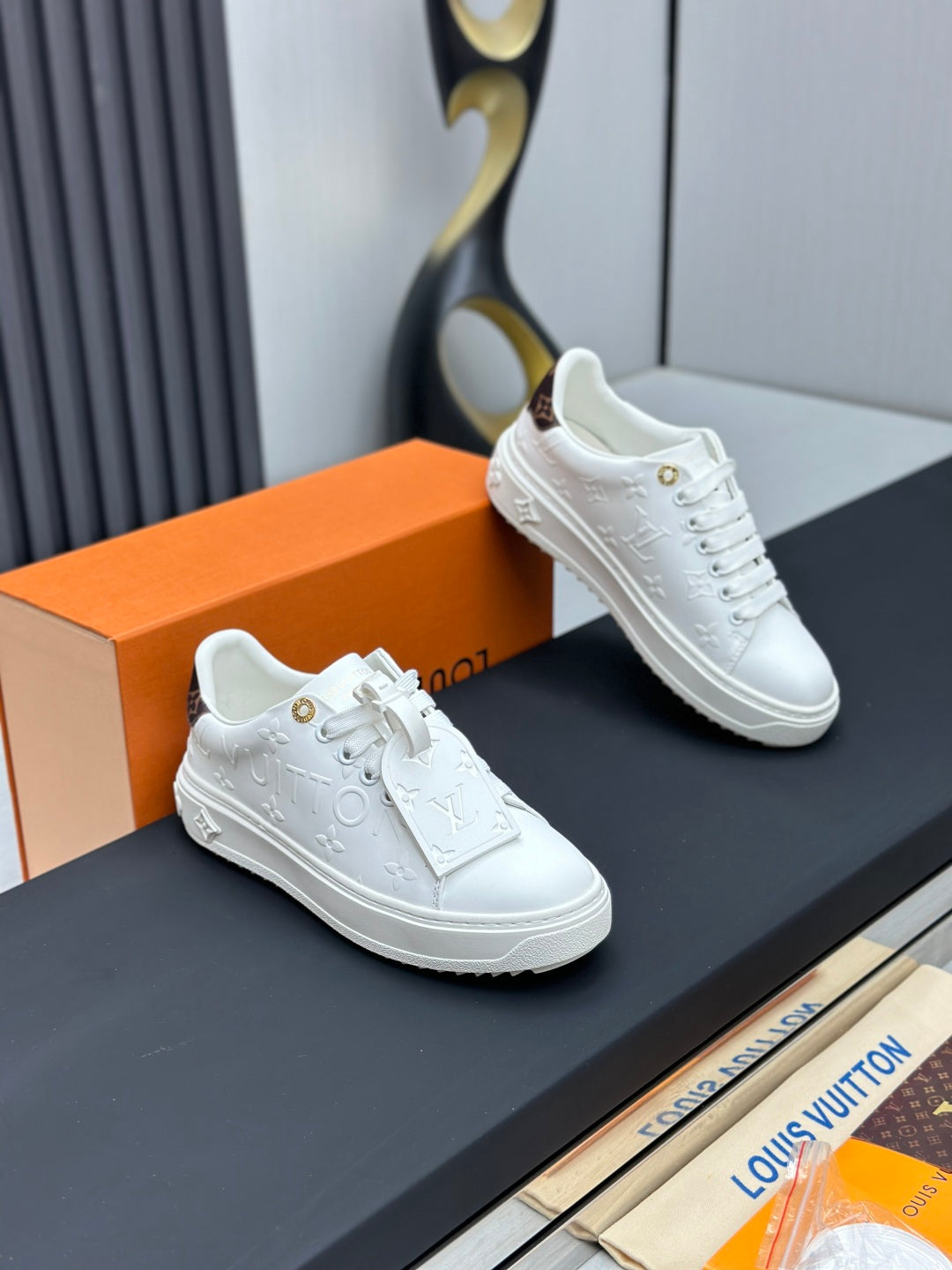 New luxury fashion BEVERLY HILLS Sneakers