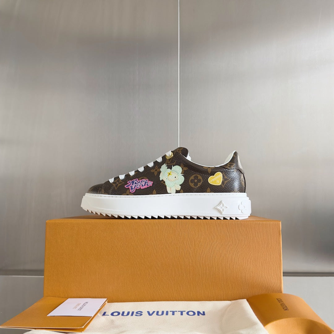New luxury fashion RUN AWAY Sneakers