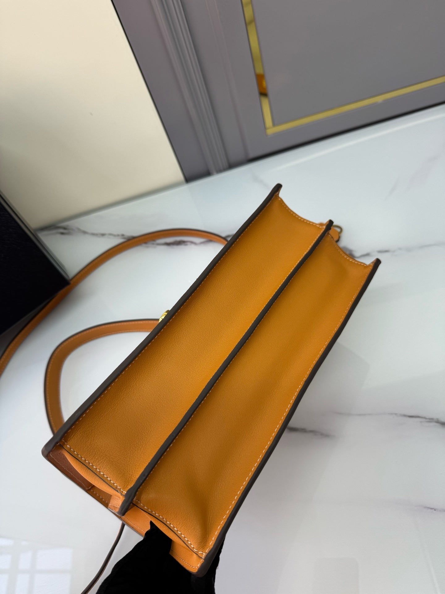 New Fashionable Exquisite PRADA SoftSound Women's Handheld and Crossbody Bag