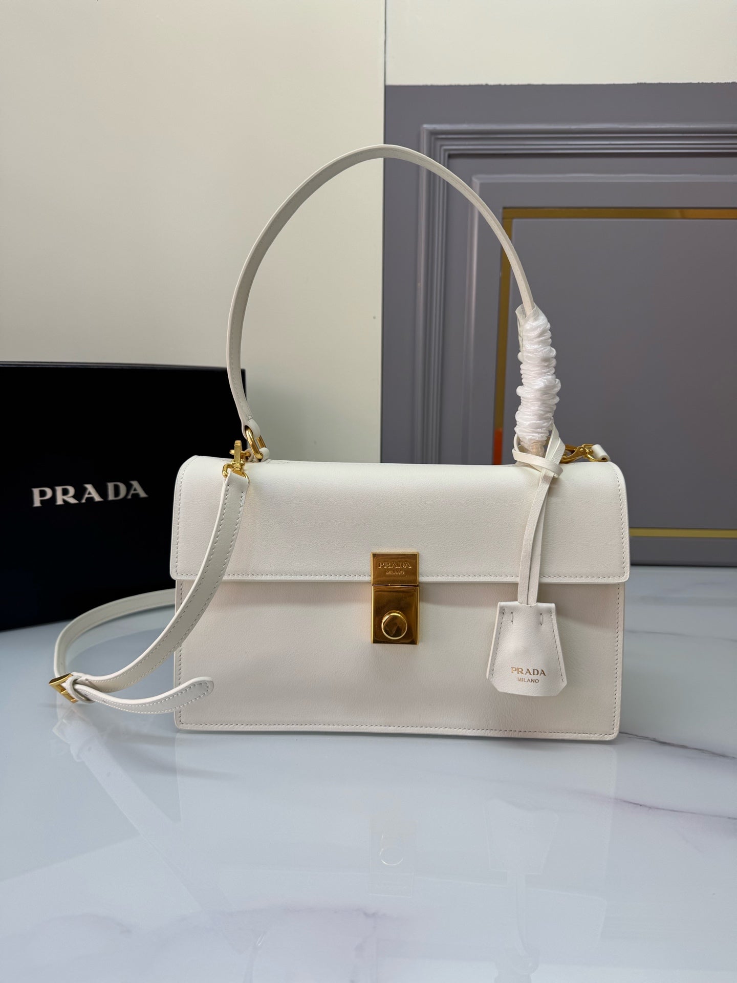 New Fashionable Exquisite PRADA SoftSound Women's Handheld and Crossbody Bag