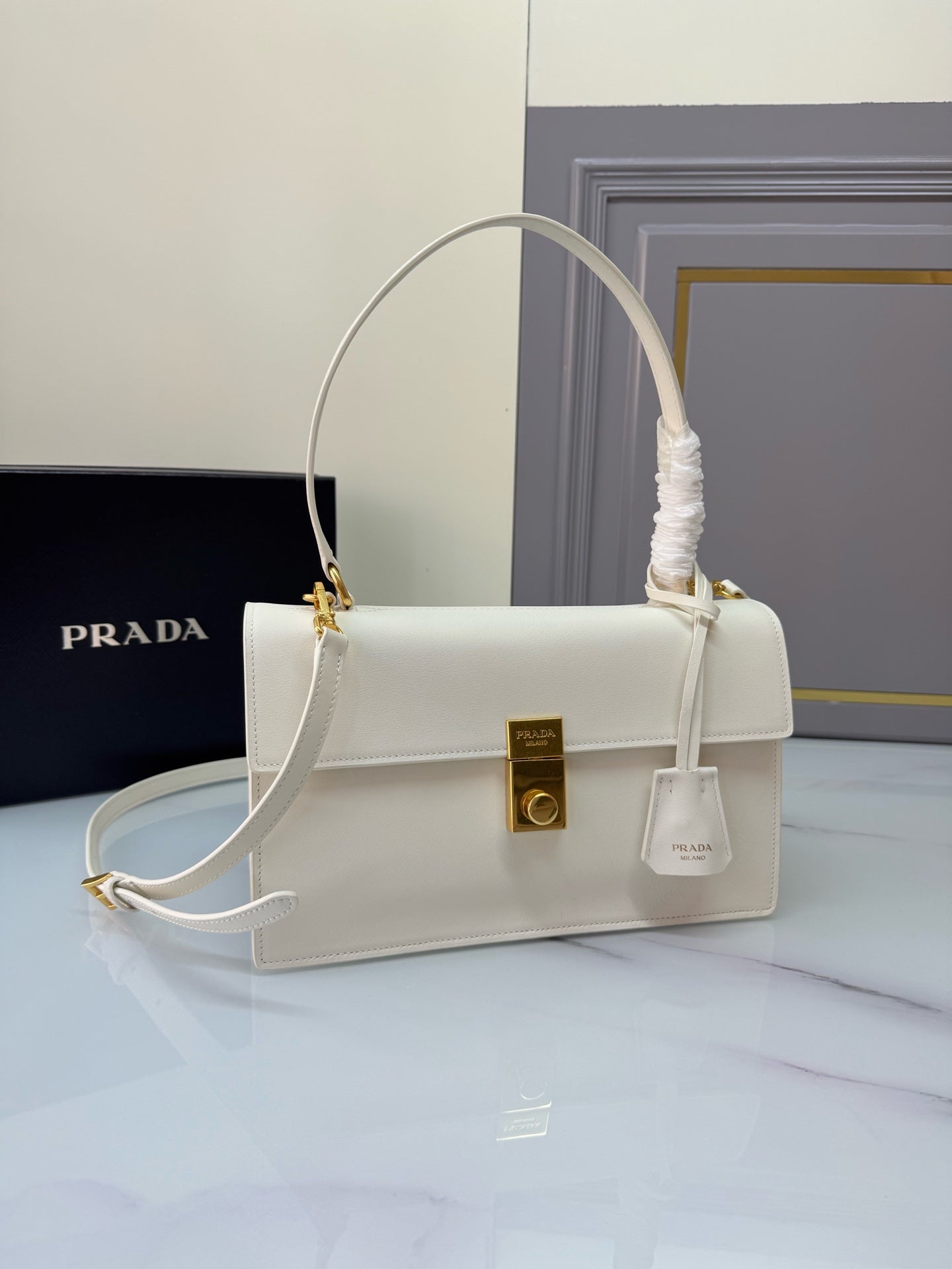 New Fashionable Exquisite PRADA SoftSound Women's Handheld and Crossbody Bag