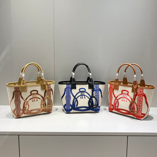 New luxury fashion Steeple tote handbag
