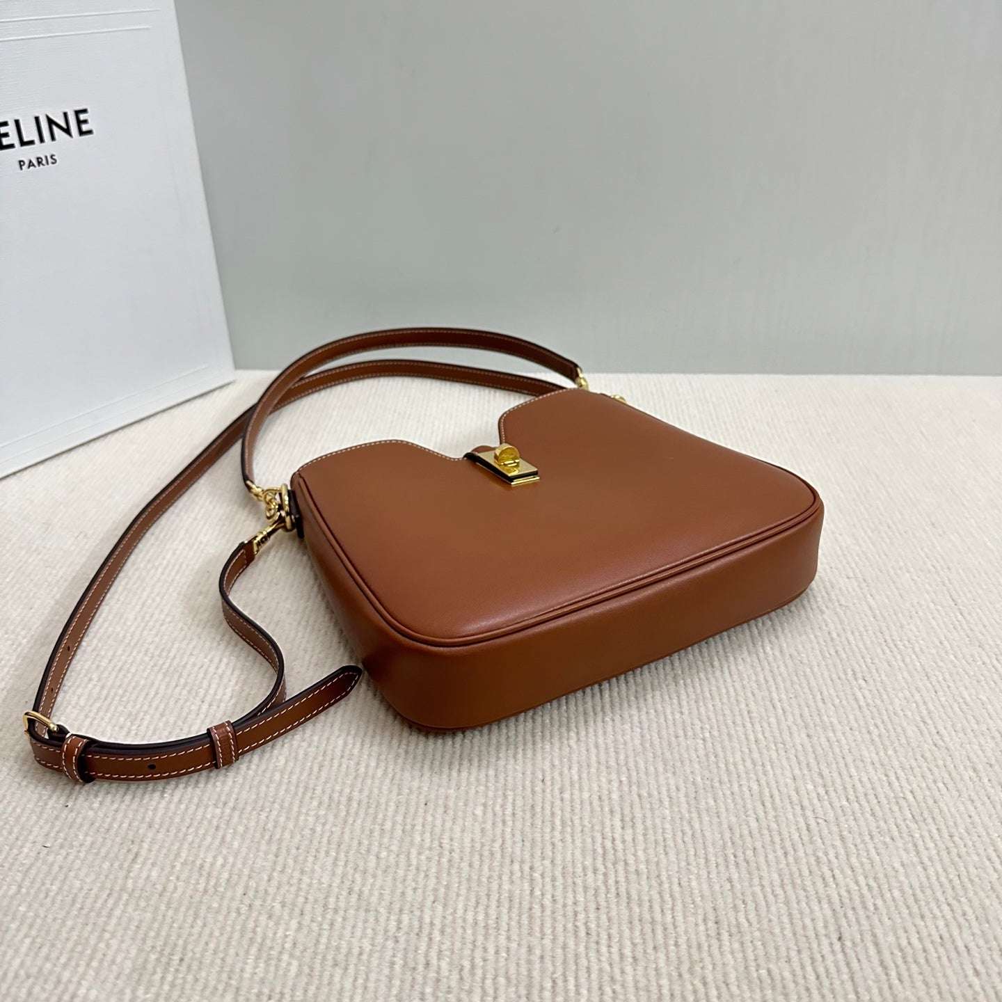 New luxury fashion Camille Soft Handheld Shoulder Bag