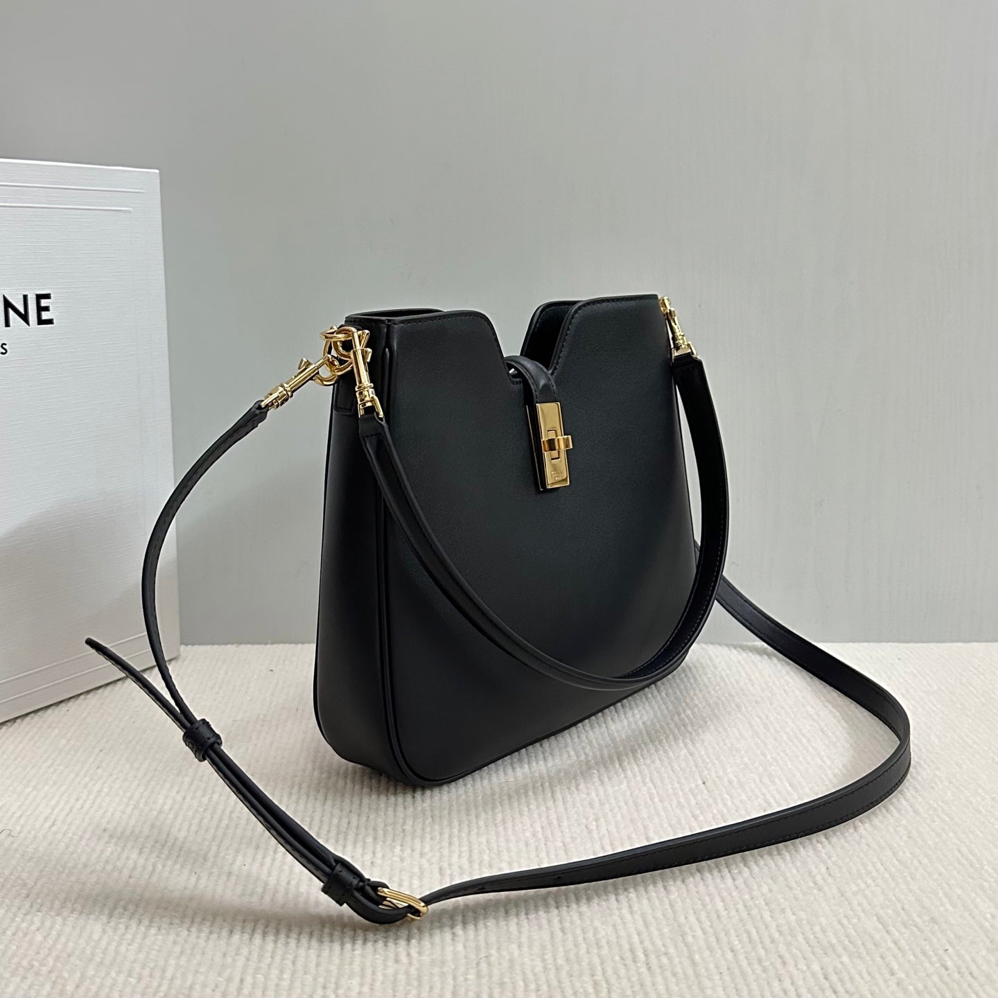New luxury fashion Camille Soft Handheld Shoulder Bag