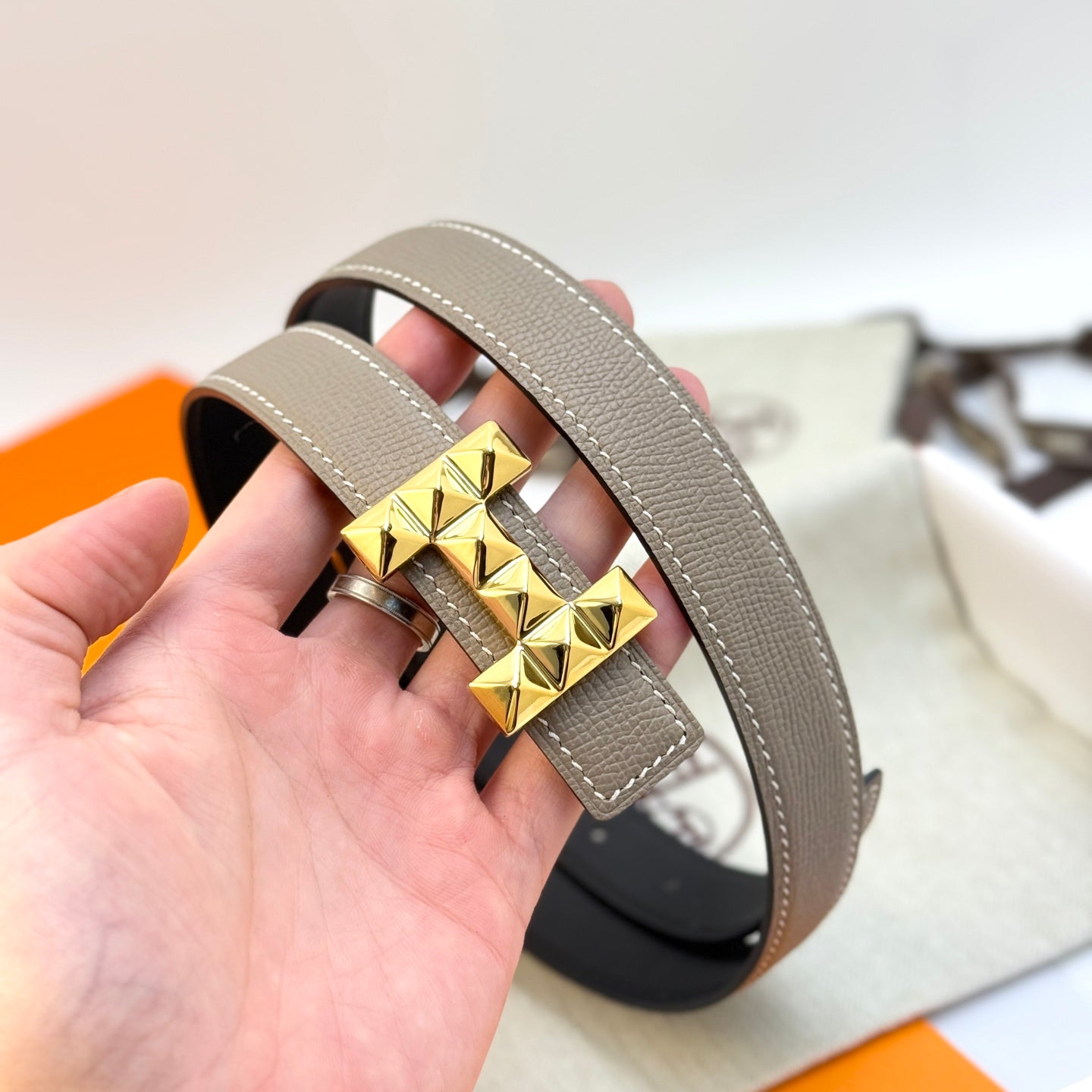 H new Infini belt buckle and double-sided leather women's 24mm
