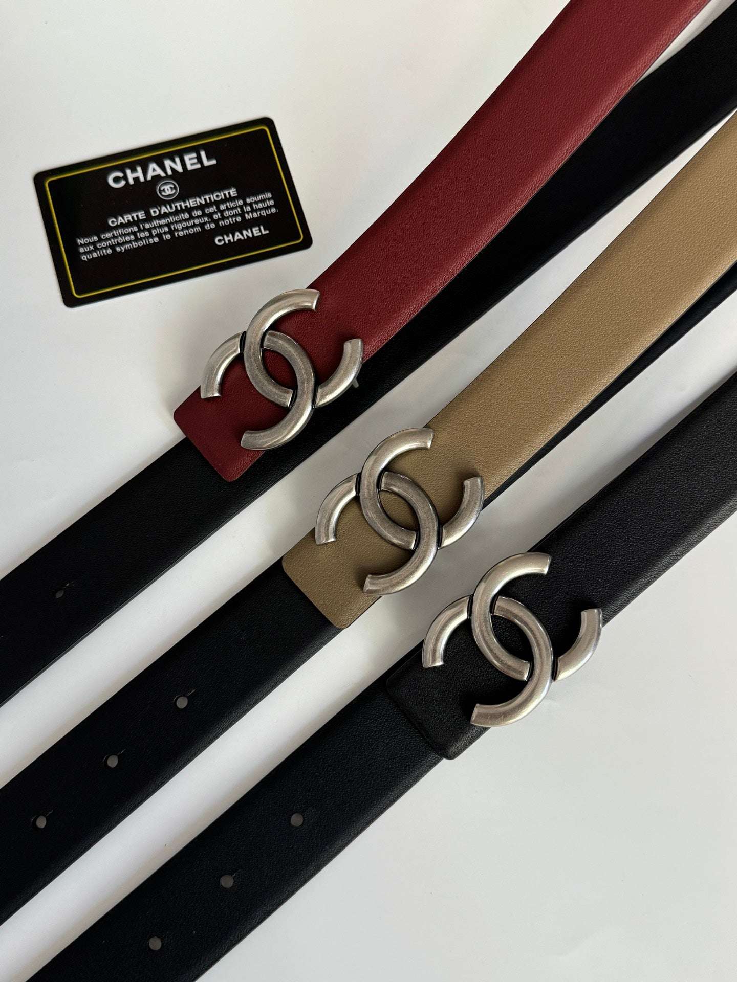 New Cha~nel imported glossy calf leather 3cm soft and exquisite touch, simple and fashionable double-sided belt