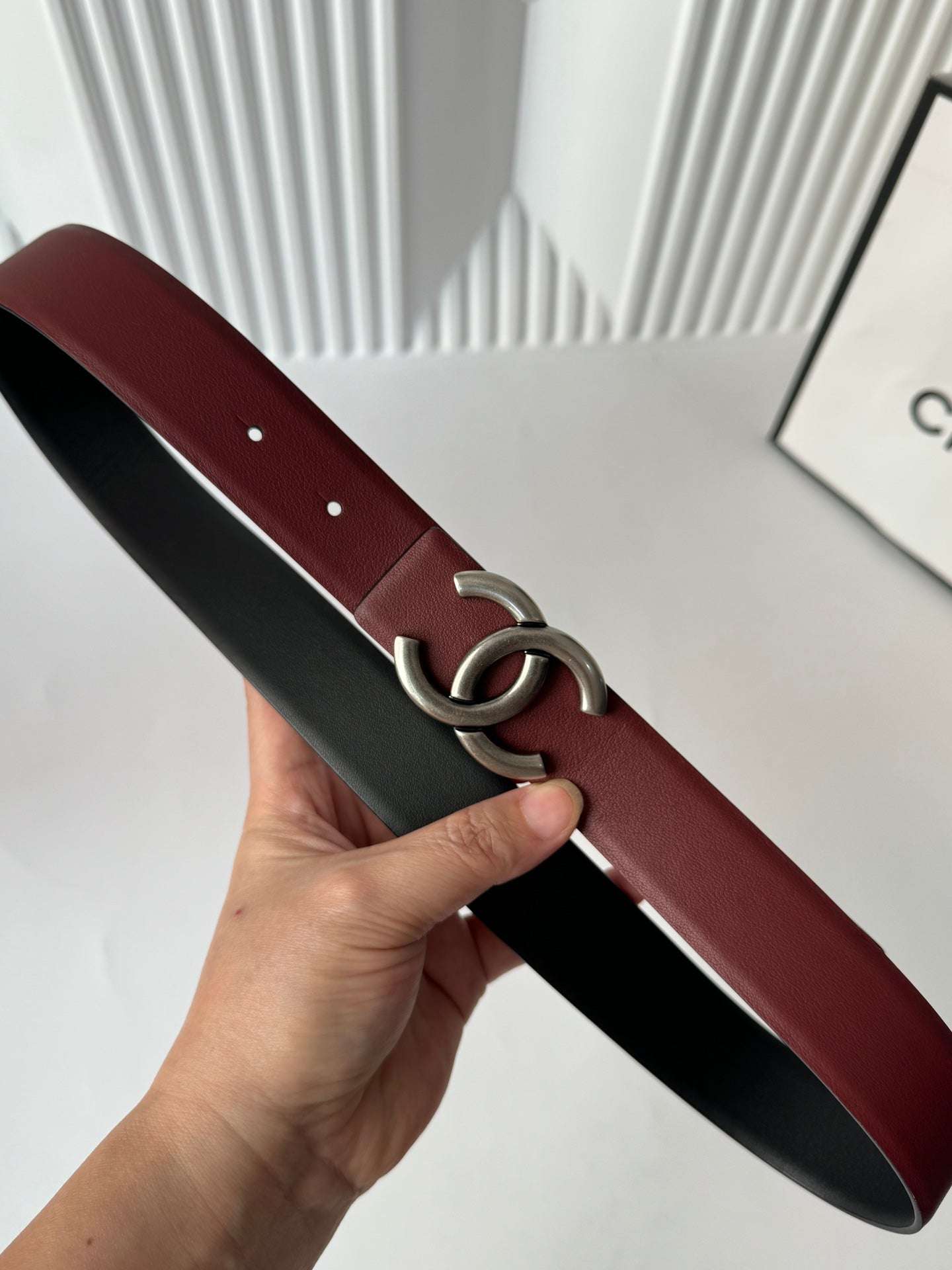 New Cha~nel imported glossy calf leather 3cm soft and exquisite touch, simple and fashionable double-sided belt