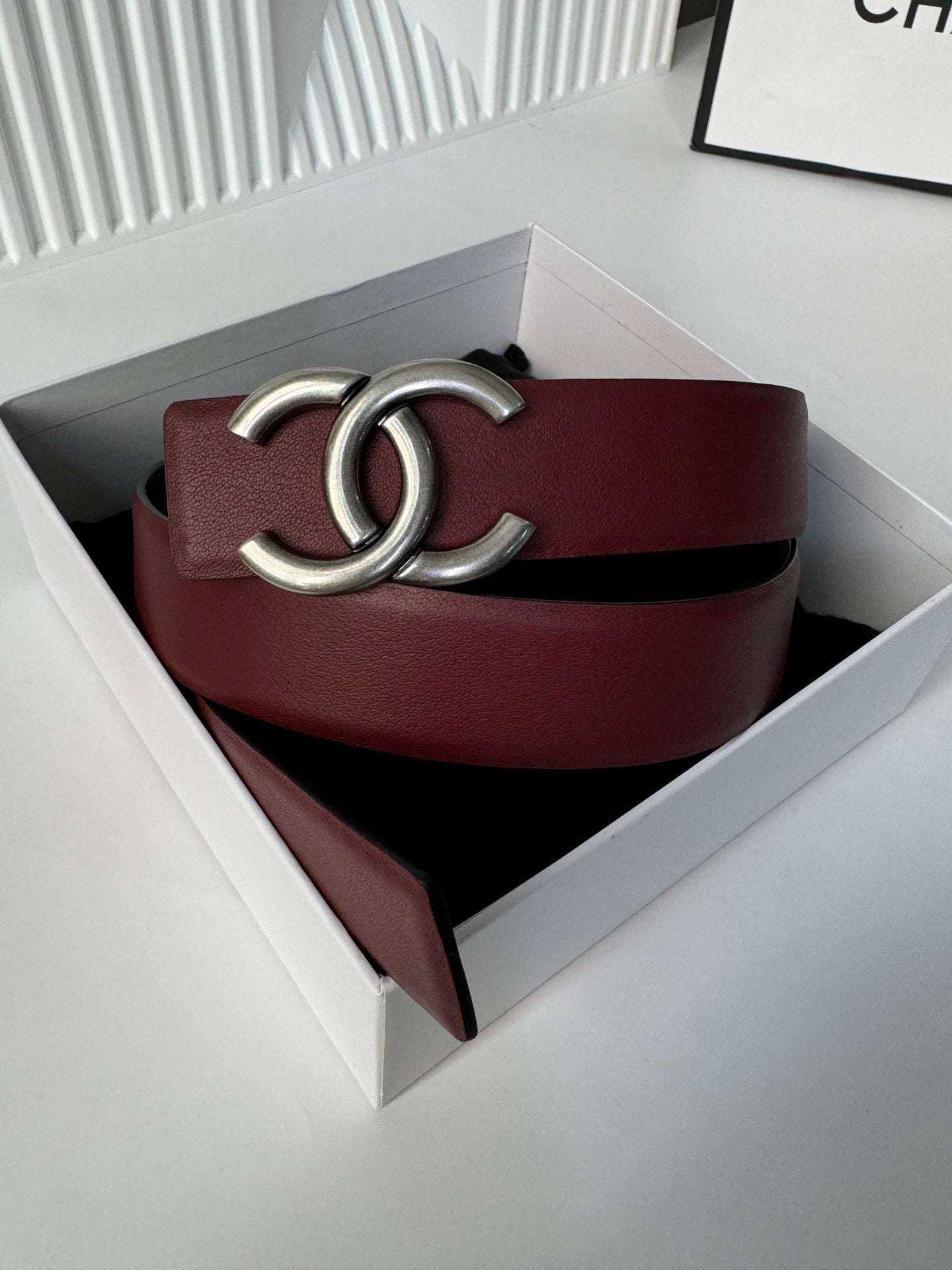 New Cha~nel imported glossy calf leather 3cm soft and exquisite touch, simple and fashionable double-sided belt