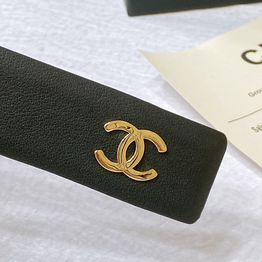New Cha~nel imported glossy calf leather 3cm soft, delicate, elegant and fashionable double-sided belt