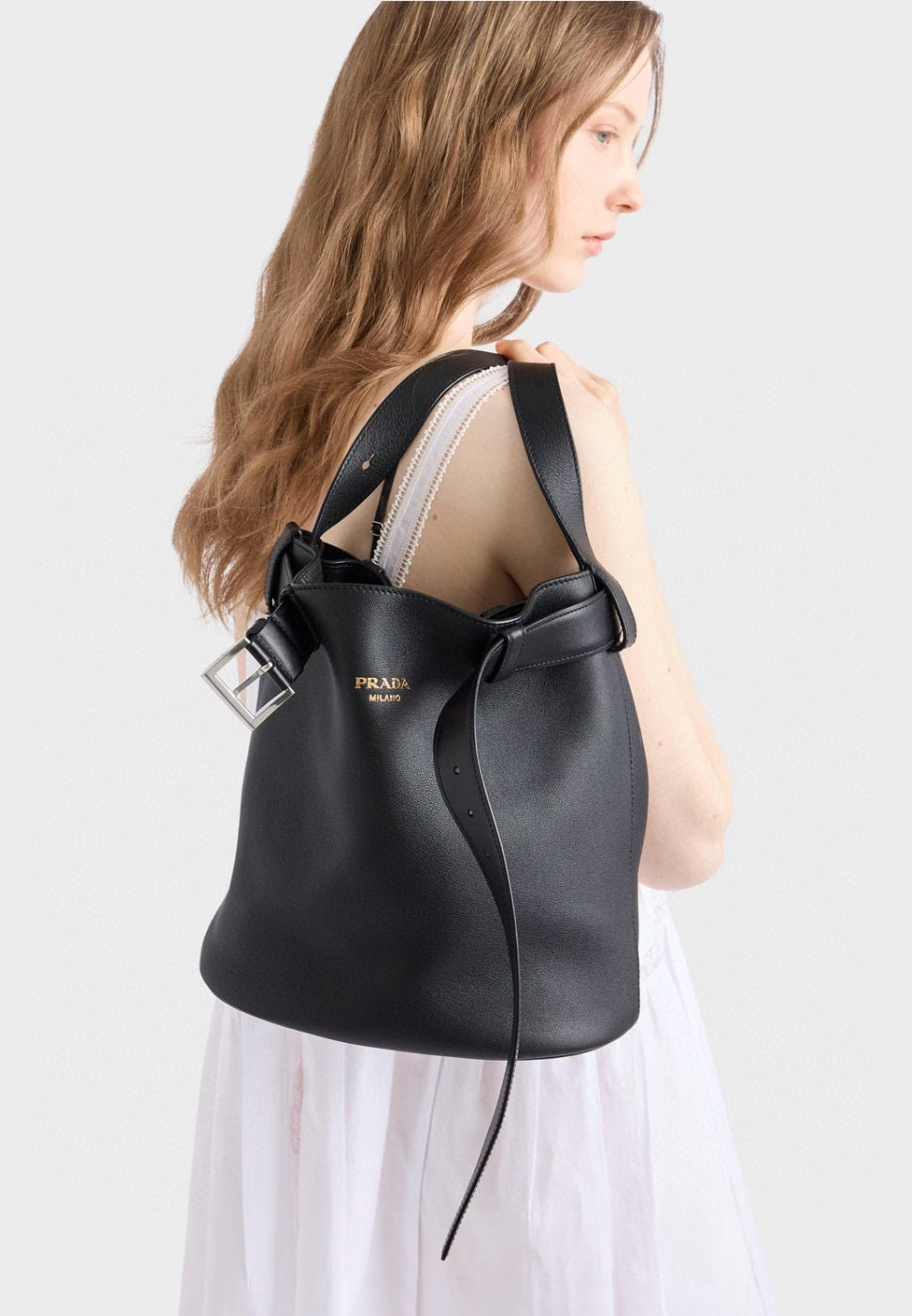 New Fashionable Exquisite PRADA buckle Women's Handheld & Crossbody Bag