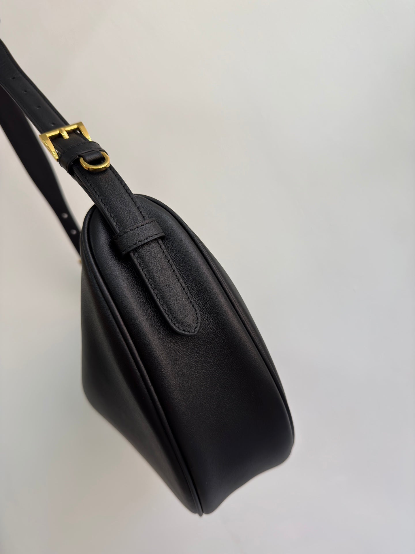 New Fashion Exquisite PRADA  Women's Handheld and Crossbody Bag