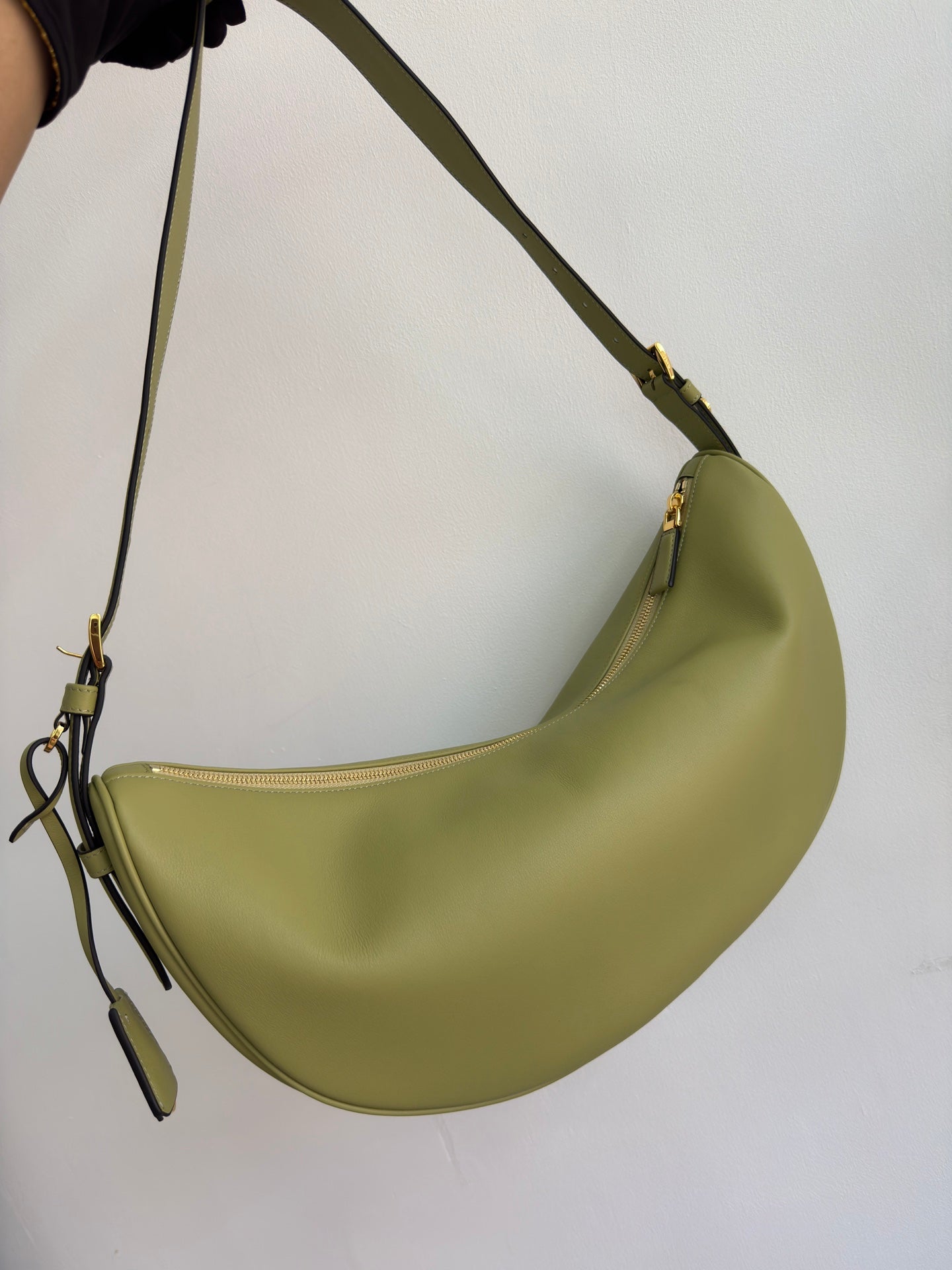 New Fashion Exquisite PRADA  Women's Handheld and Crossbody Bag