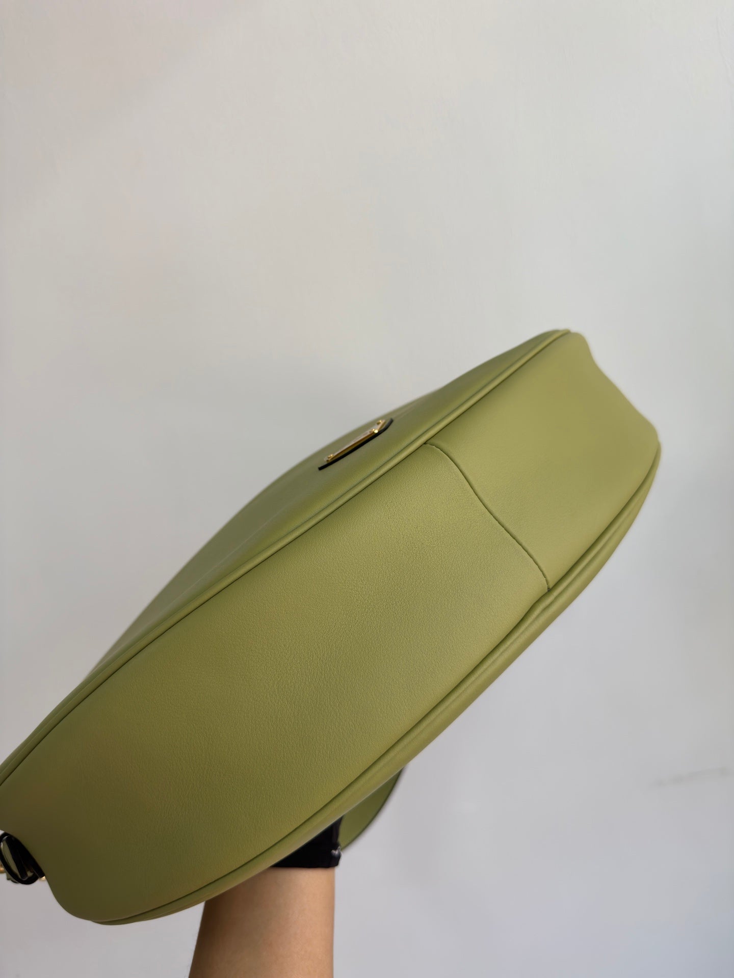 New Fashion Exquisite PRADA  Women's Handheld and Crossbody Bag
