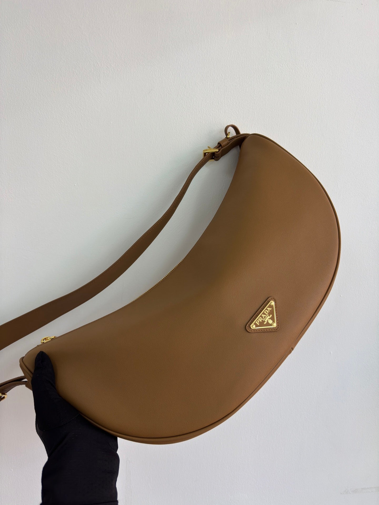 New Fashion Exquisite PRADA  Women's Handheld and Crossbody Bag