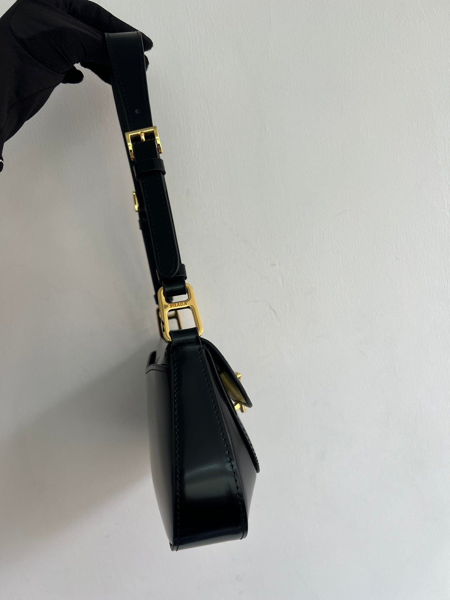 New Fashion Exquisite PRADA  Women's Handheld and Crossbody Bag
