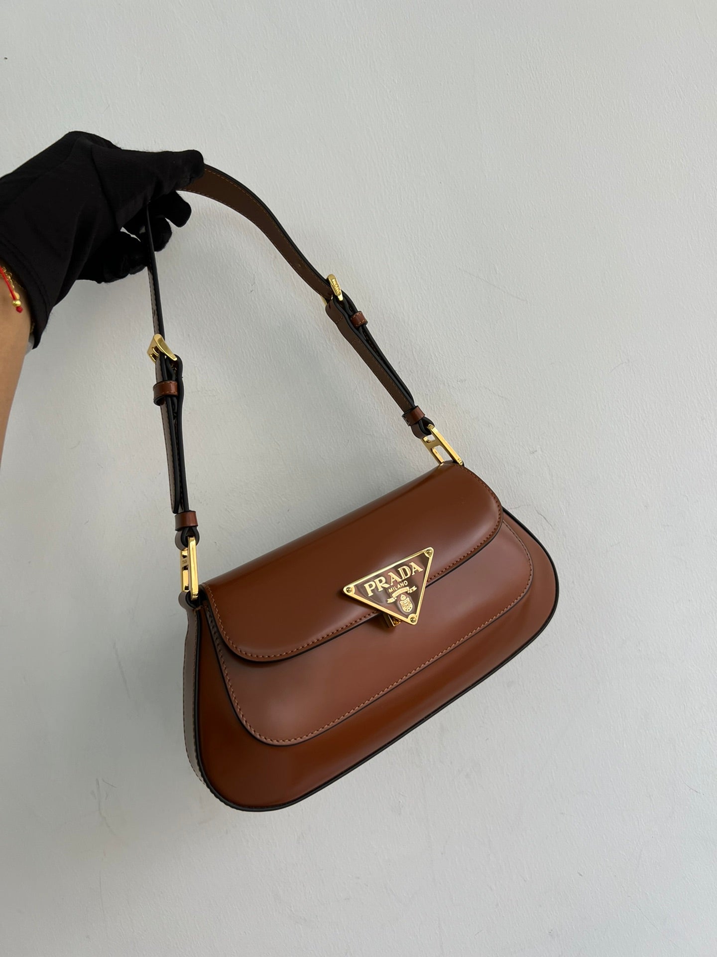 New Fashion Exquisite PRADA  Women's Handheld and Crossbody Bag