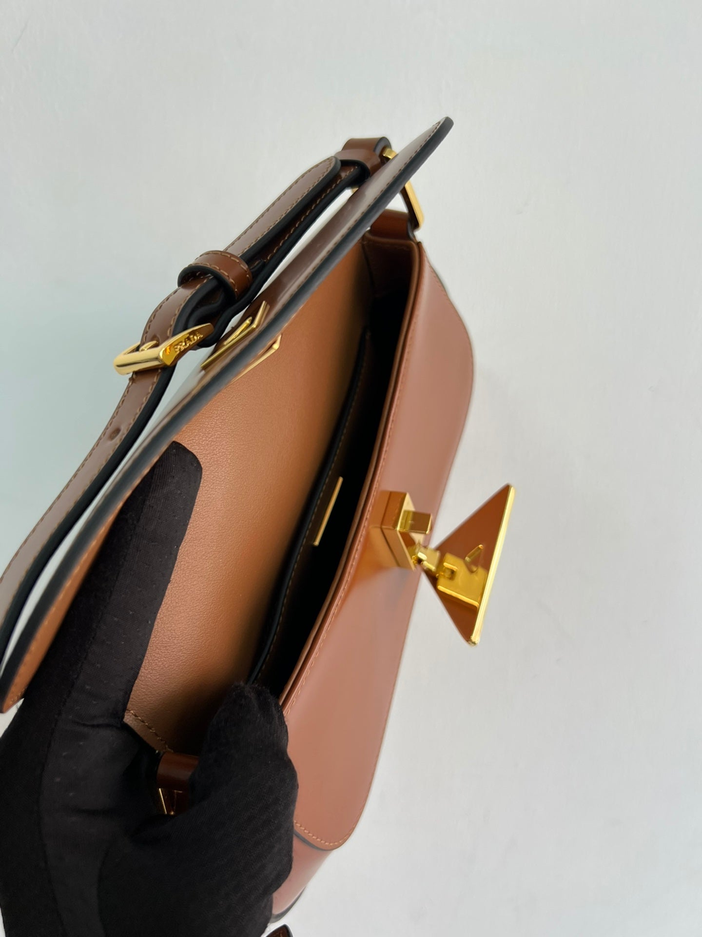 New Fashion Exquisite PRADA  Women's Handheld and Crossbody Bag