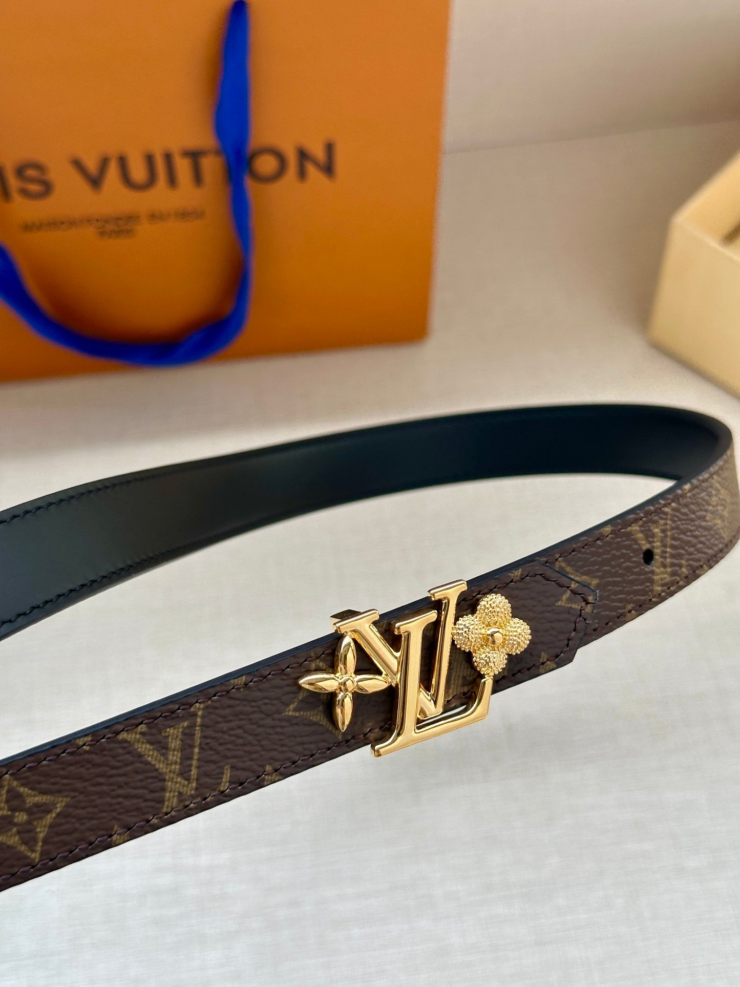 New fashion women's double-sided waist belt lock 20mm