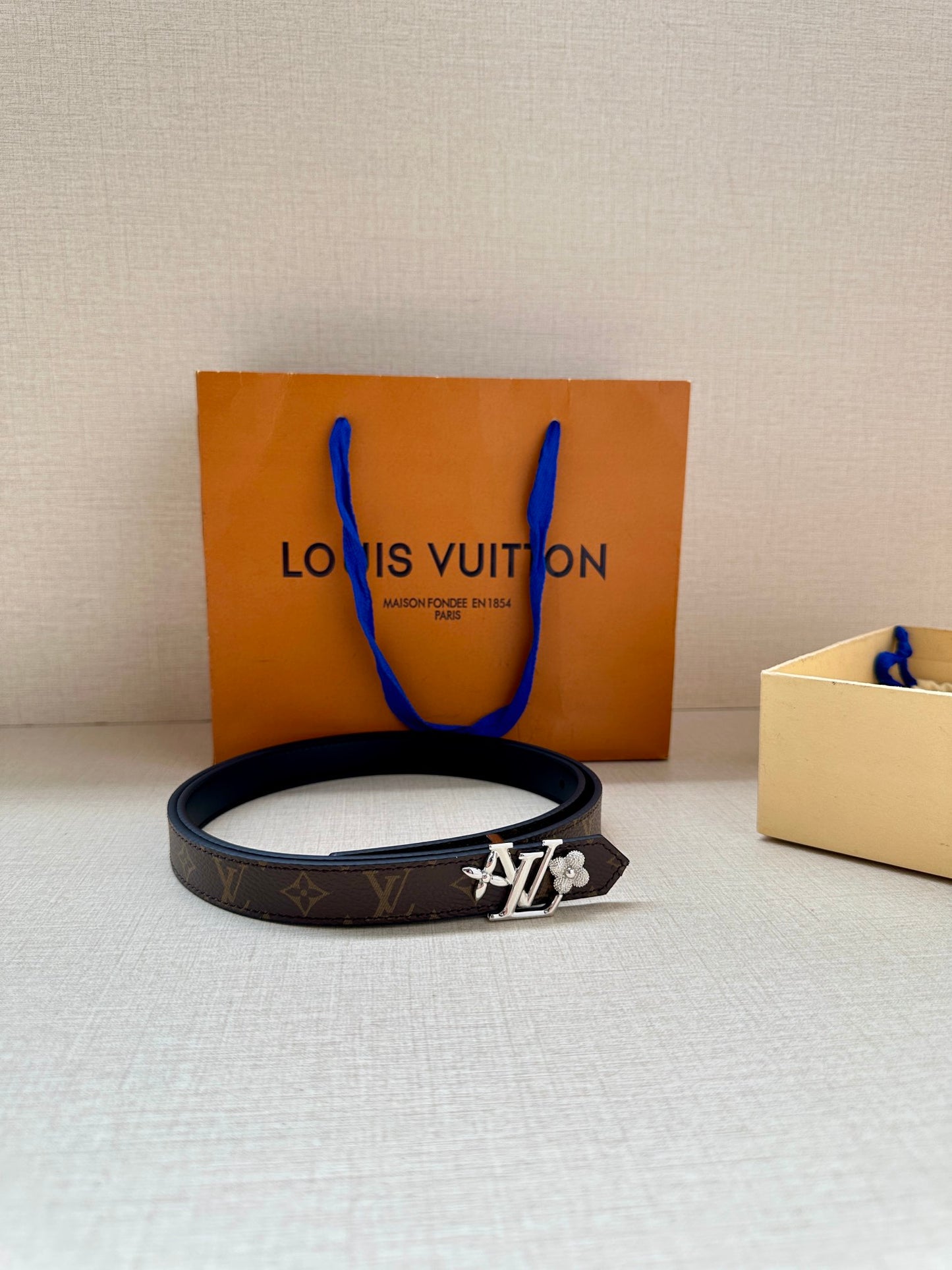 New fashion women's double-sided waist belt lock 20mm