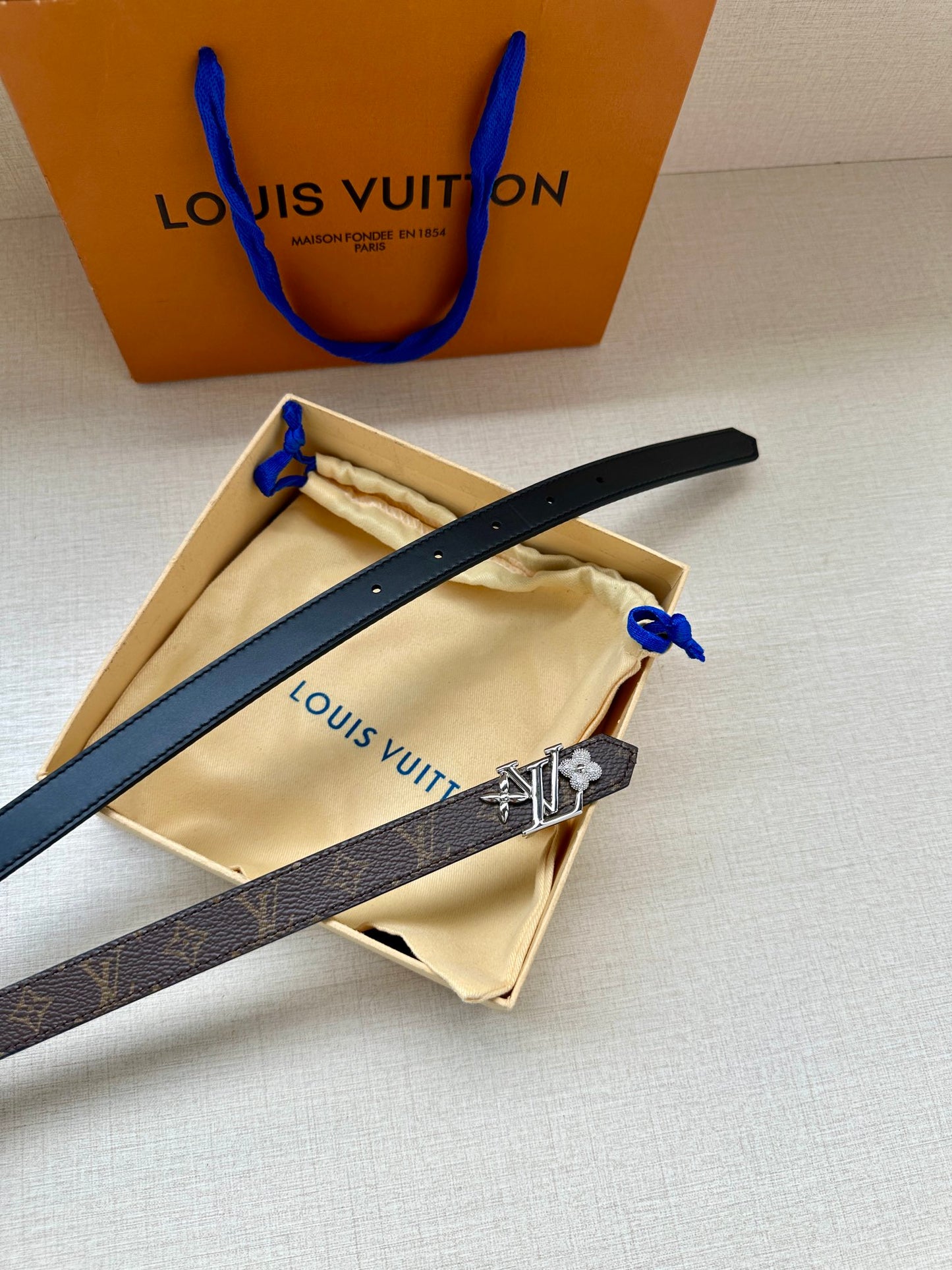New fashion women's double-sided waist belt lock 20mm