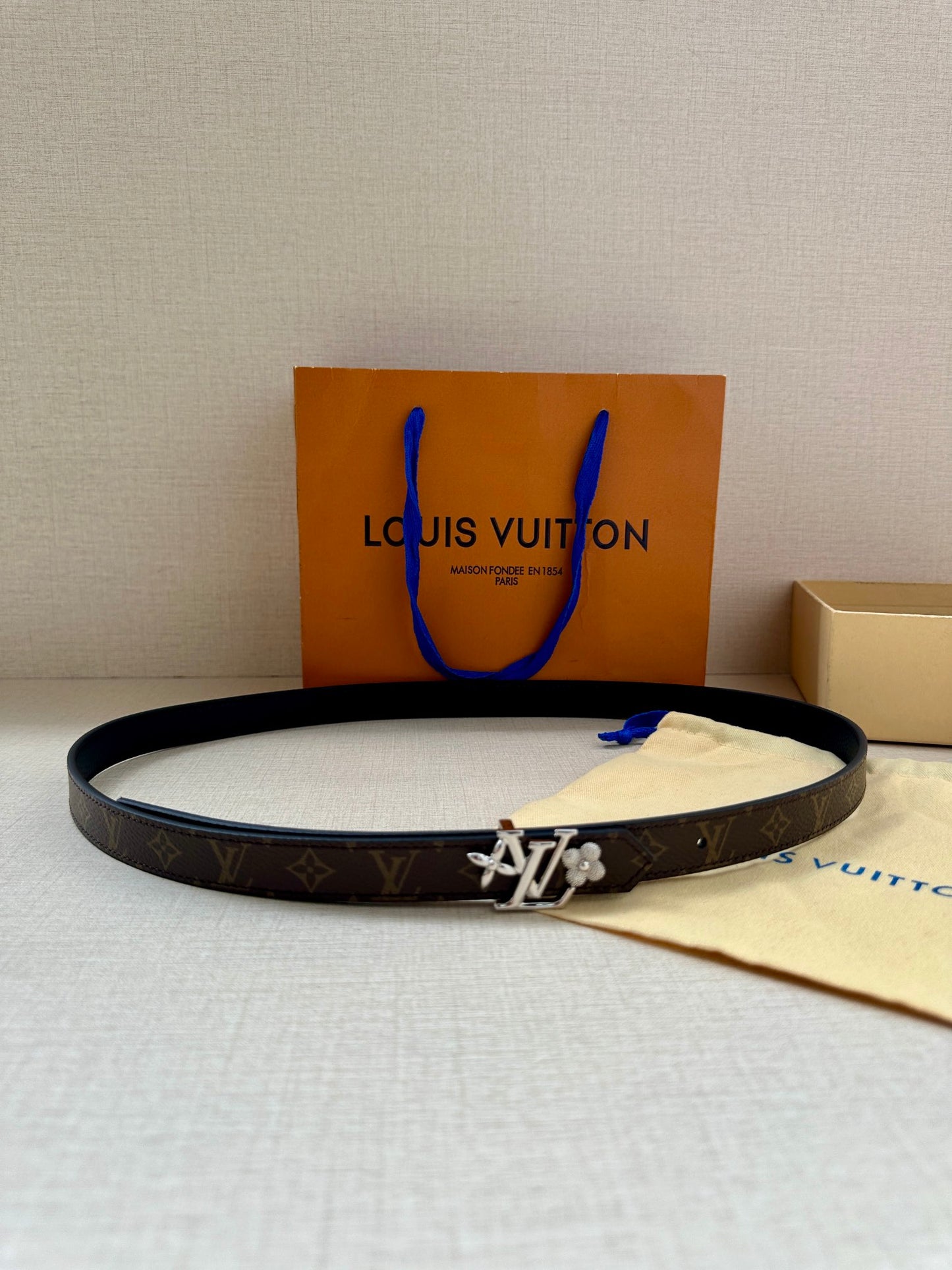 New fashion women's double-sided waist belt lock 20mm