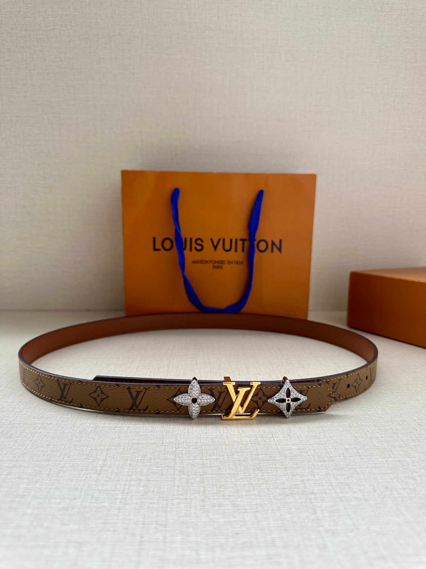 New Fashion Women's Double sided Belt 20mm